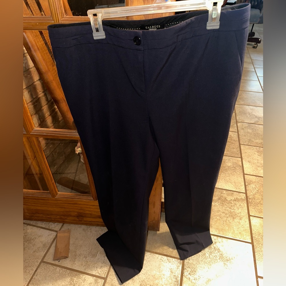 Navy dress pants - size 14. Good condition.